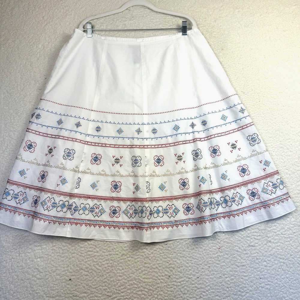 Liz Claiborne Skirt Womens 16W White‎ Embroidered Geometric Grandmacore Cottage